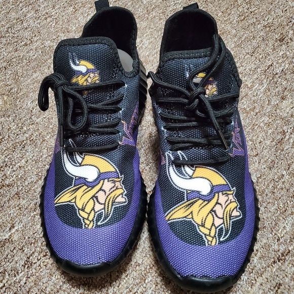 Women's Minnesota Vikings Sport Shoe - Picture 8 of 8